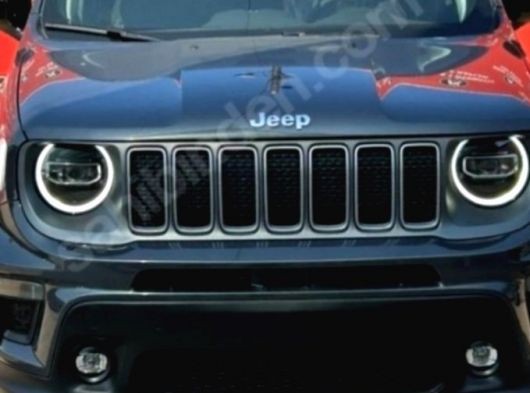Dizi-Reklam-Sinema-Klip-Moda çekim için 2023 model Jeep Renegade 1.5 e-Hybrid+ Benzin style + Leather pack + sunroof